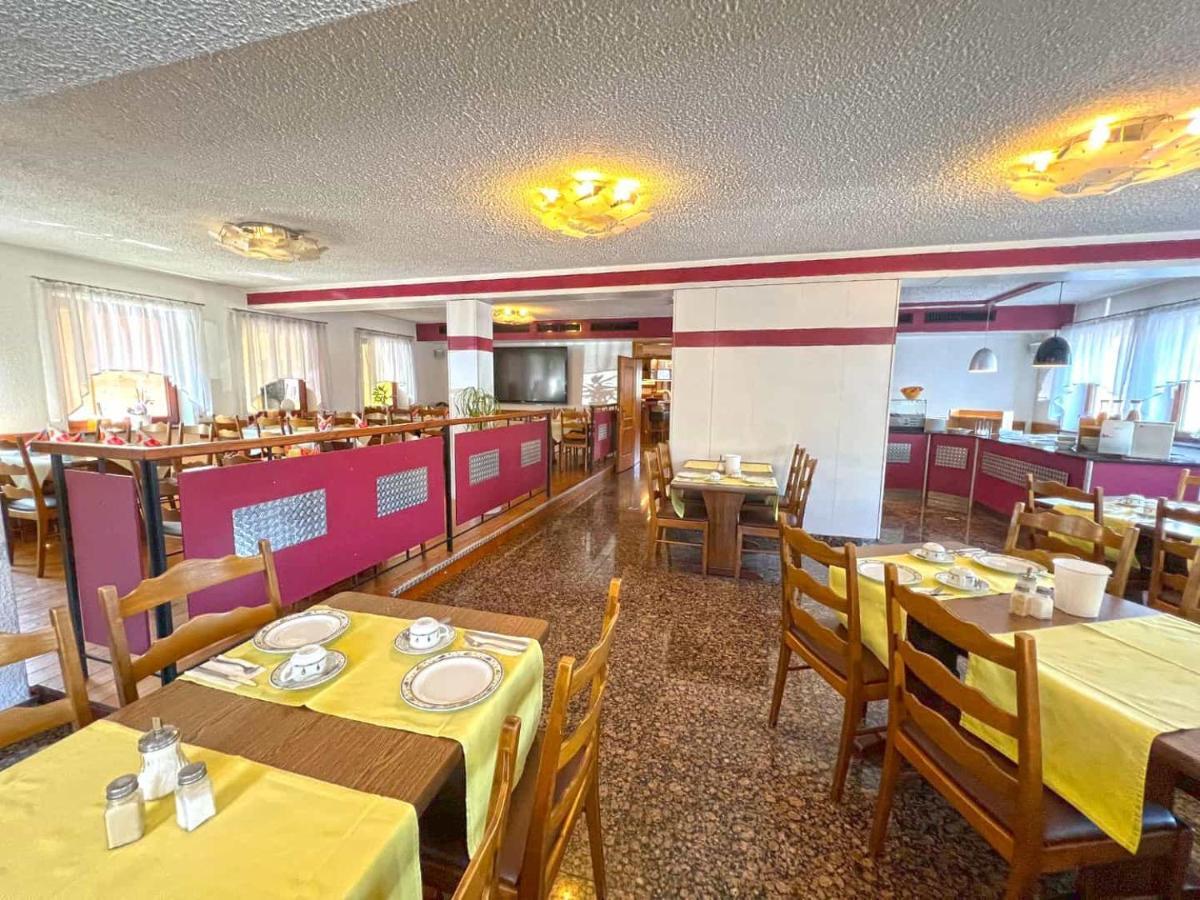 Hotel Und Restaurant Nehrener Hof Buitenkant foto