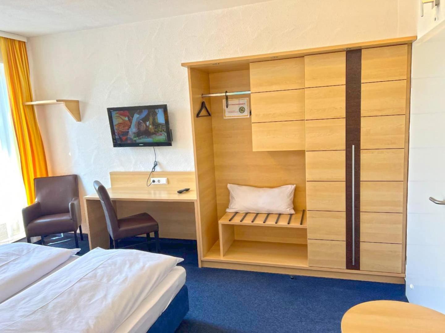 Hotel Und Restaurant Nehrener Hof Kamer foto